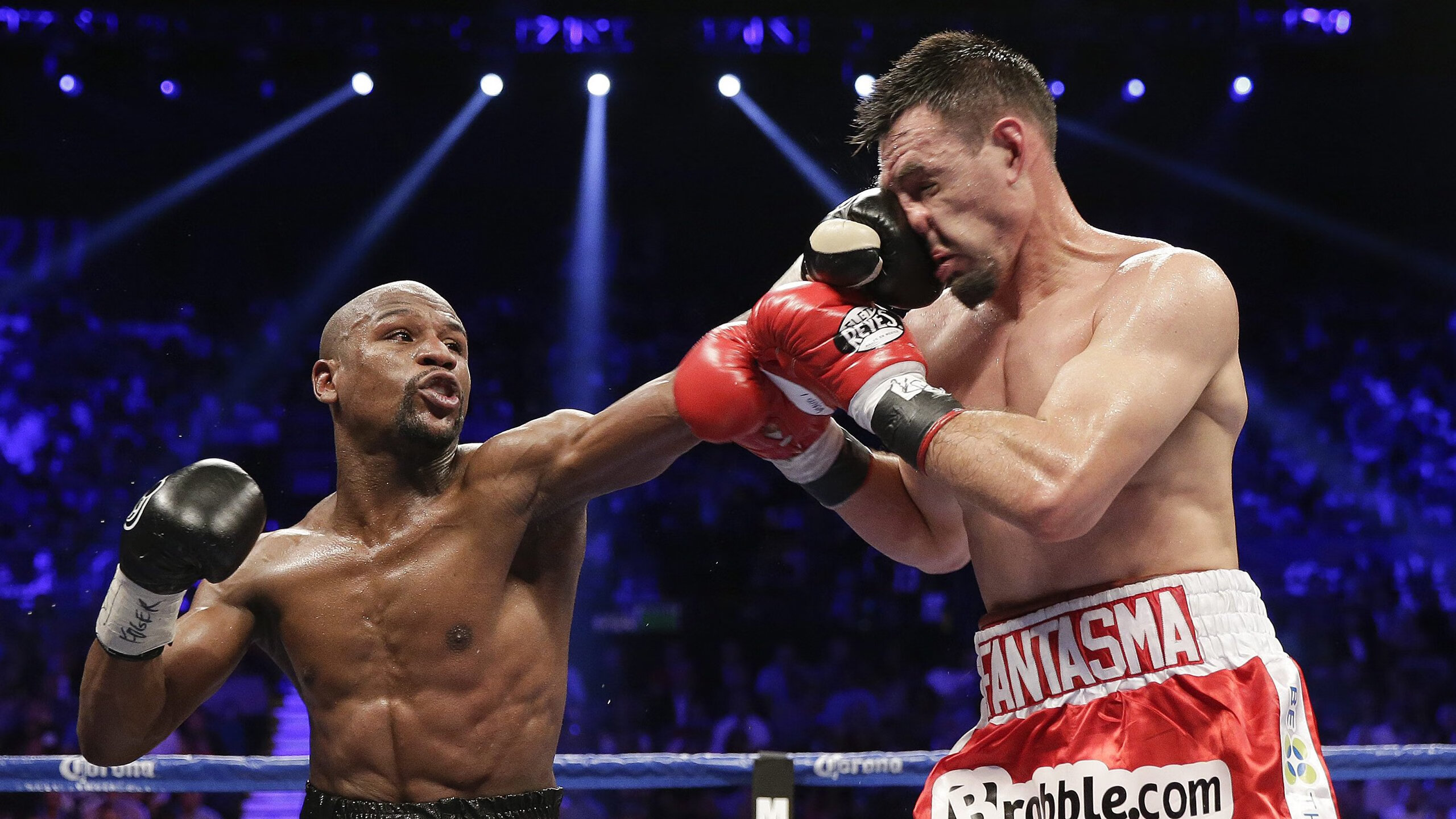 运动“画面浸入”极致：现场“燃爆一瞬”！